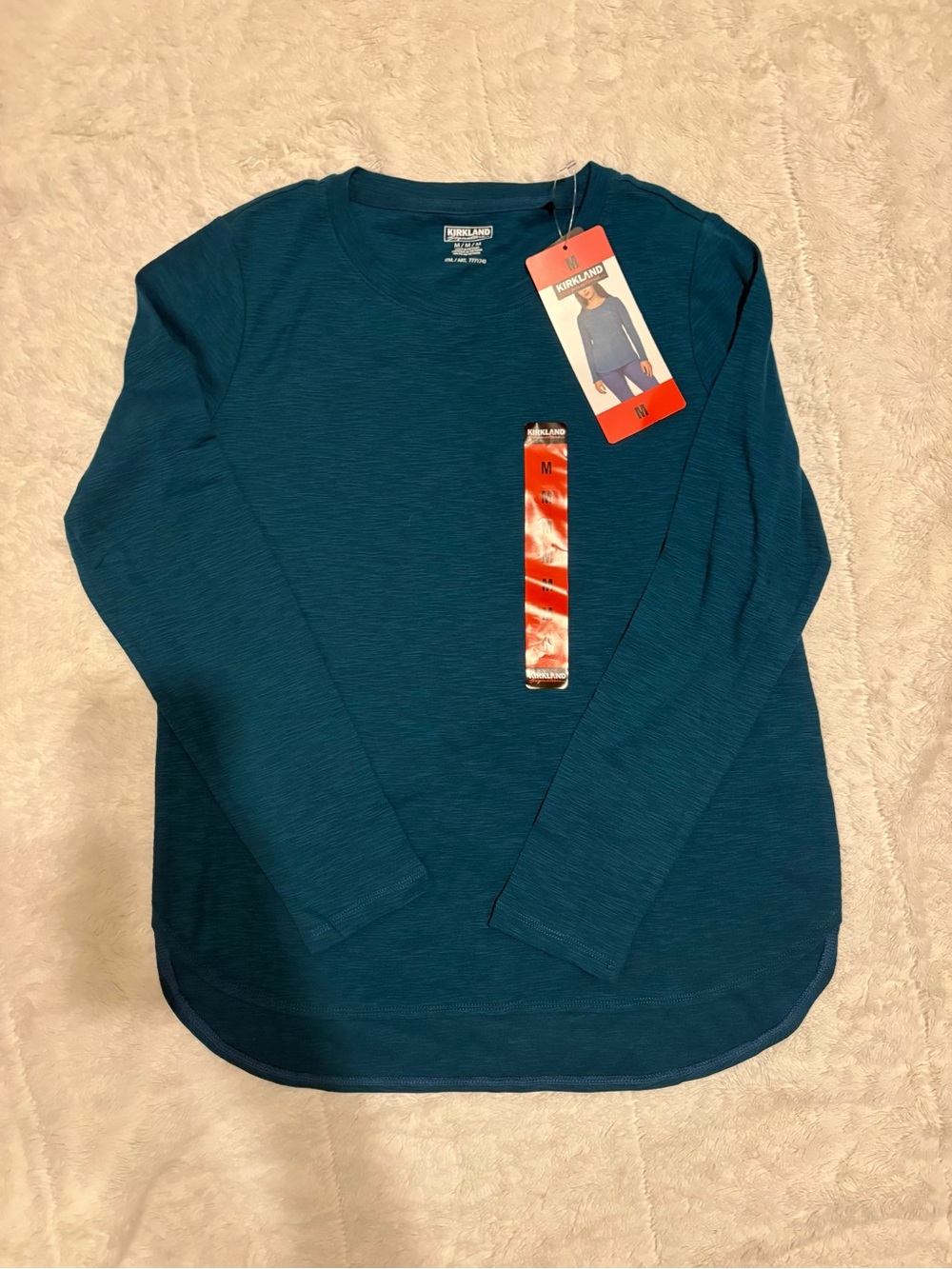 Kirkland Signature Women s Long Sleeve Crew Neck Top Size M NWT Teal Blue